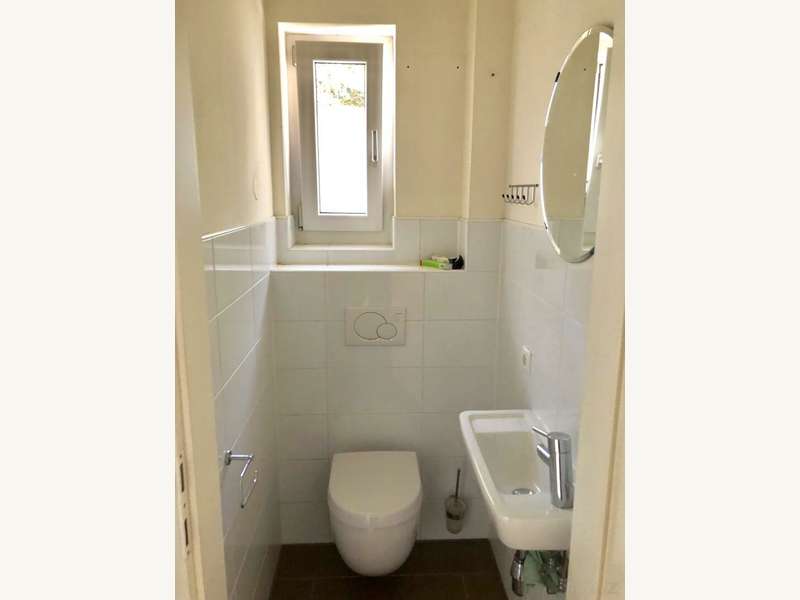 Einzelhandel in 8045  - 13