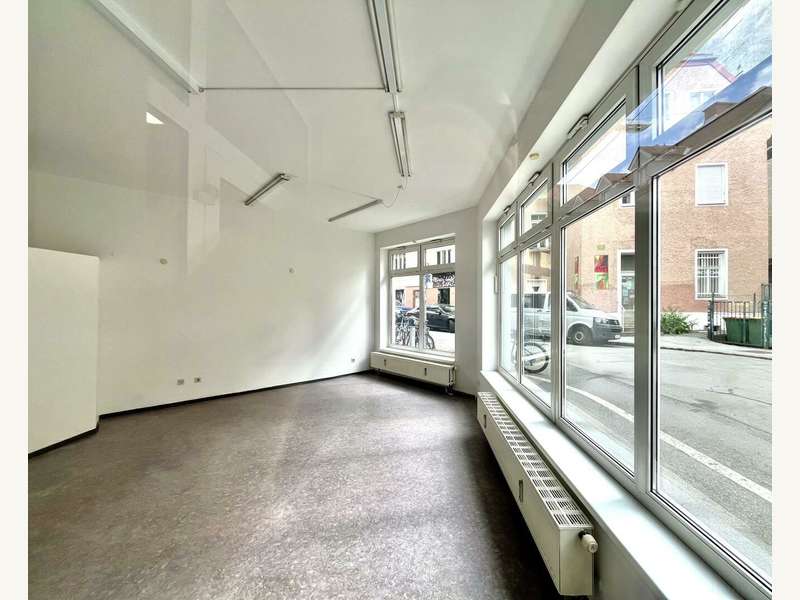 Einzelhandel in 8010  - 1