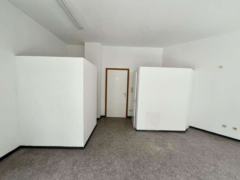 Einzelhandel in 8010  - 5