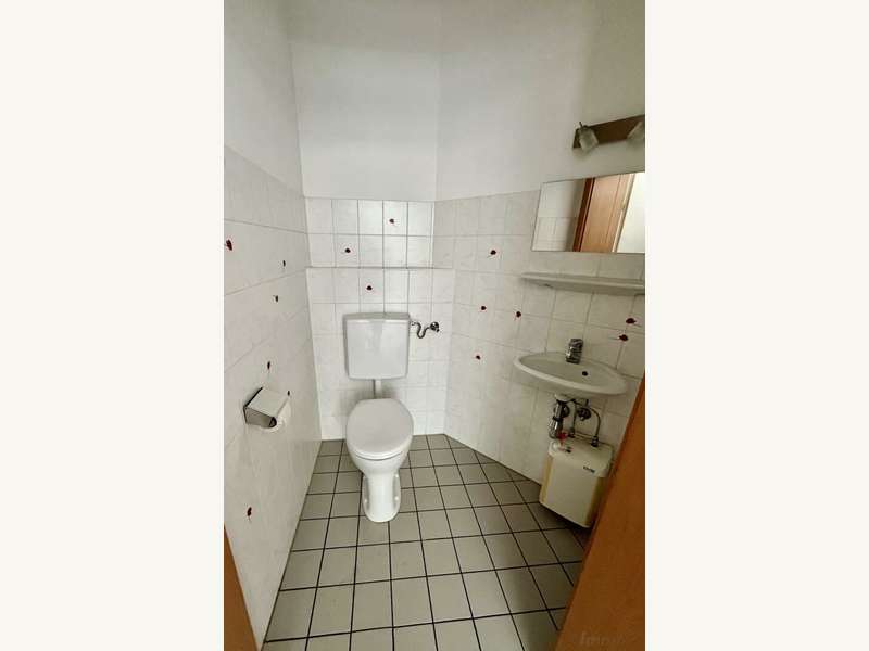 Einzelhandel in 8010  - 6