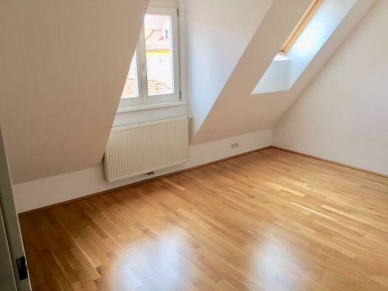 Dachgeschosswohnung in 8010  - 8