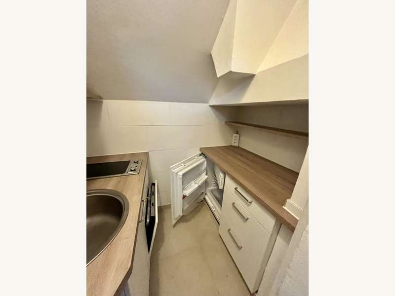 Dachgeschosswohnung in 8020  - 10