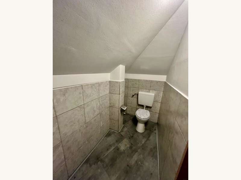 Dachgeschosswohnung in 8020  - 17