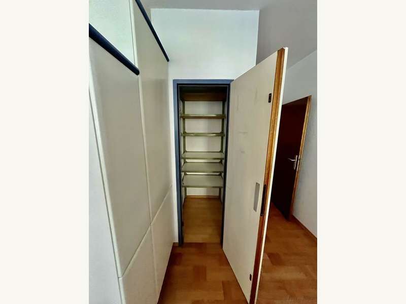 offener Essraum zur Küche - Bild 10 von 17 Mietwohnung in 8020 - 10