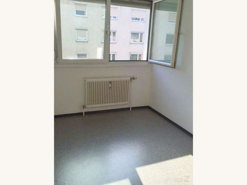 Essplatz in der Küche - Bild 18 von 24 Mietwohnung in 8010 - 18