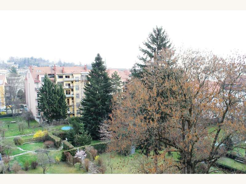 Aussicht in den Innenhof - Bild 22 von 24 Mietwohnung in 8010 - 22