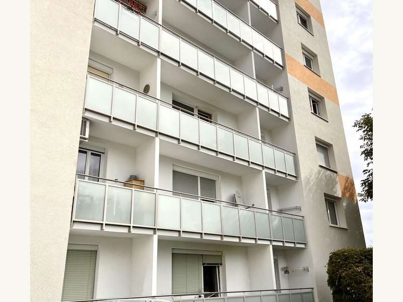 Mietwohnung in 8052  - 12