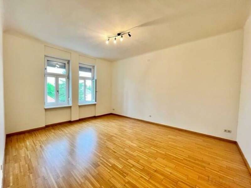 Zimmer 21,24 m² - Bild 1 von 13 Mietwohnung in 8020 - 1