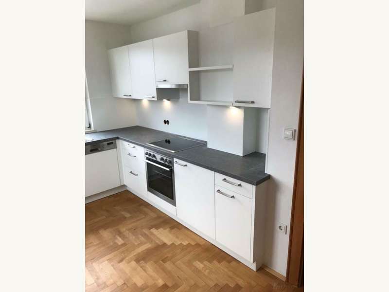 Dachgeschosswohnung in 8044  - 3