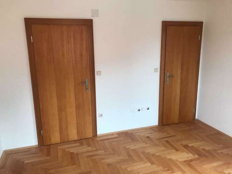 Dachgeschosswohnung in 8044  - 16