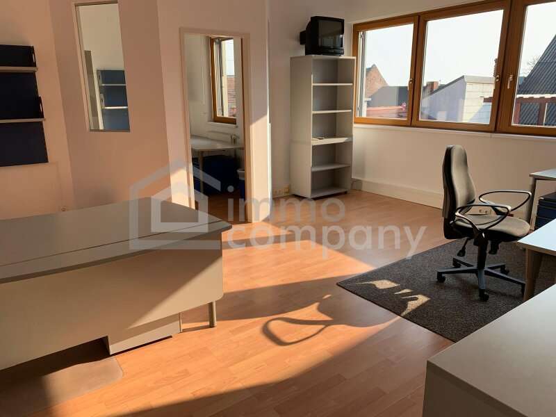 Büro in 7100  - 1