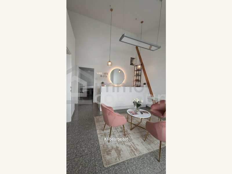Büro/Praxis in 8054  - 4