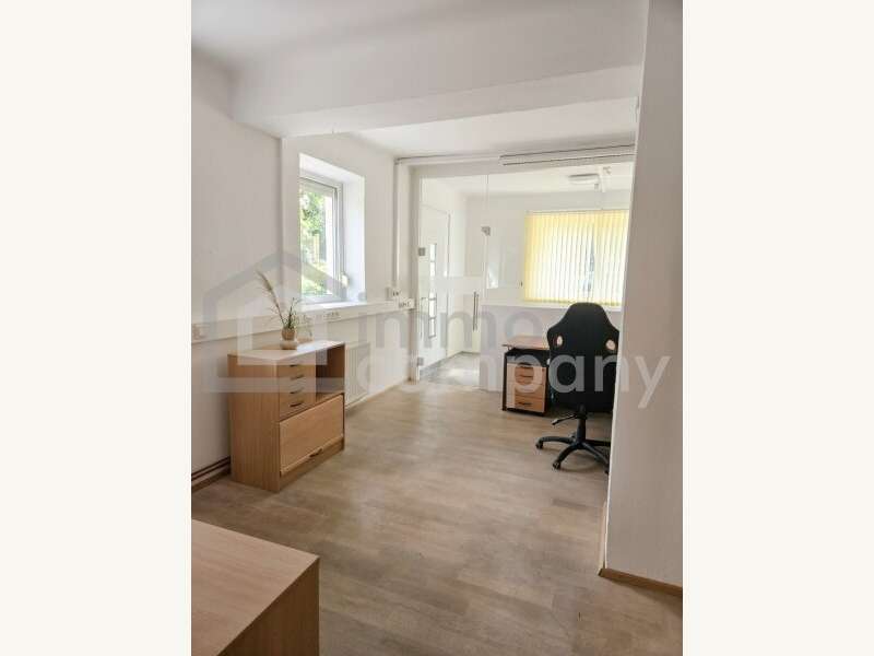 Büro/Praxis in 8911  - 1