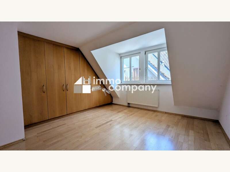 Dachgeschosswohnung in 6845  - 5