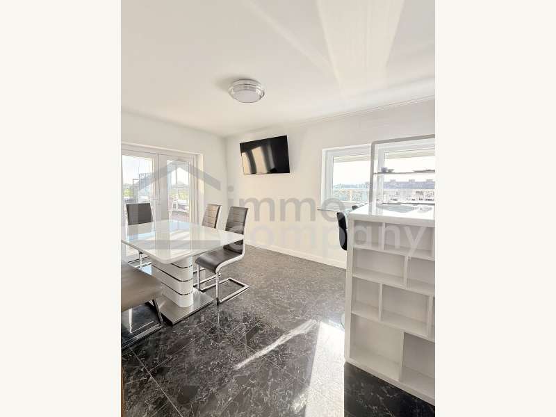 Mietwohnung in 2700  - 8