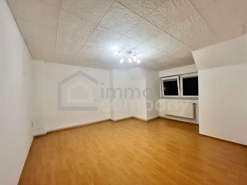 Mietwohnung in 2700  - 7