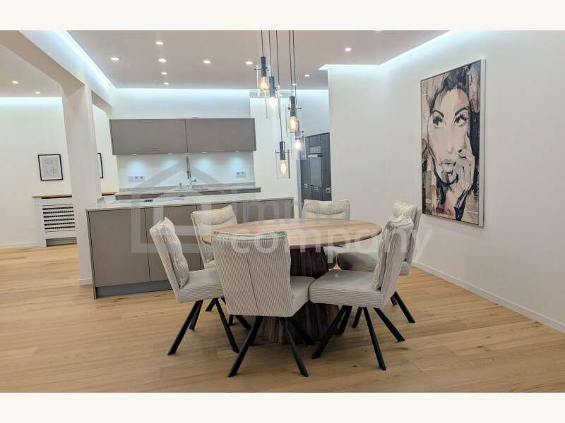 Wohn- / Essbereich - Bild 7 von 18 Mietwohnung in 6900 - 7