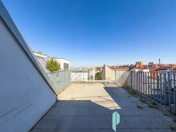 Dachgeschosswohnung in 1050 Wien