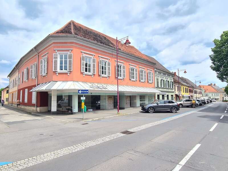 Einzelhandel in 8480  - 1