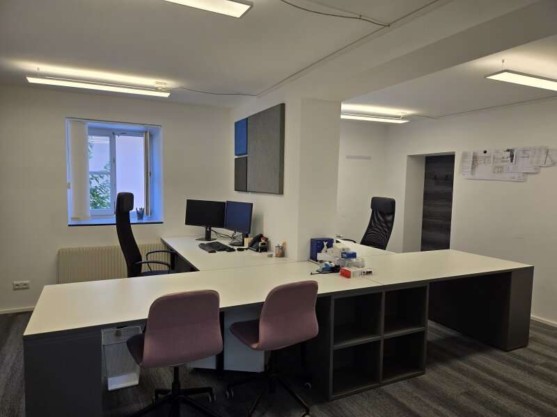 Büro/Praxis in 8160  - 4