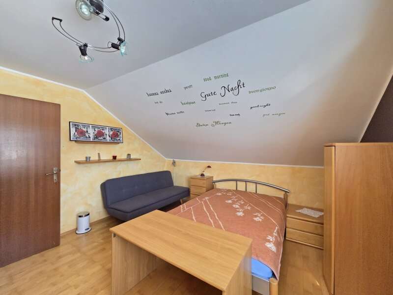 Dachgeschosswohnung in 8083  - 10
