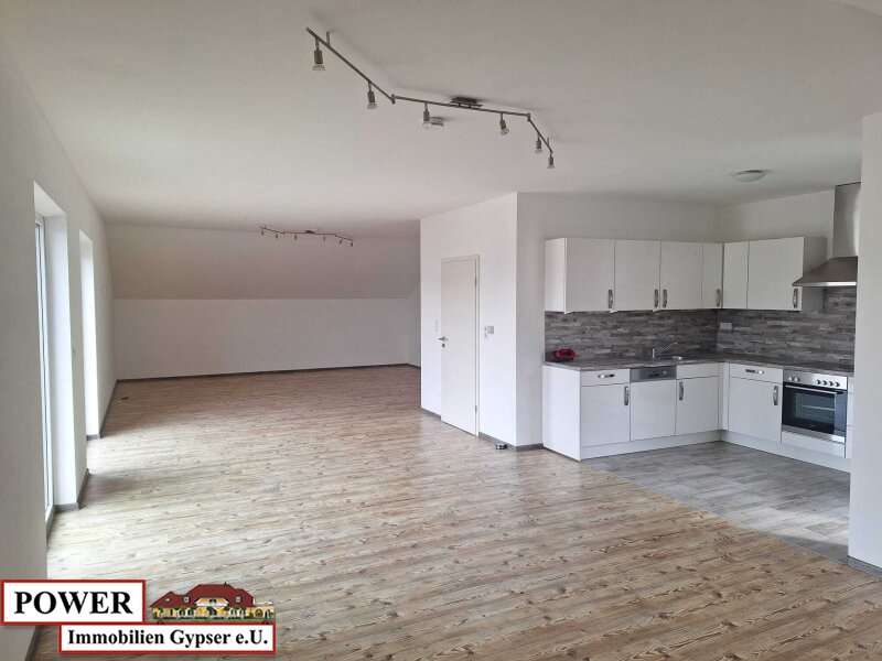 Terrassenwohnung Neukirchen an der Enknach - Bild 1 von 4 Terrassenwohnung in 5145 - 1