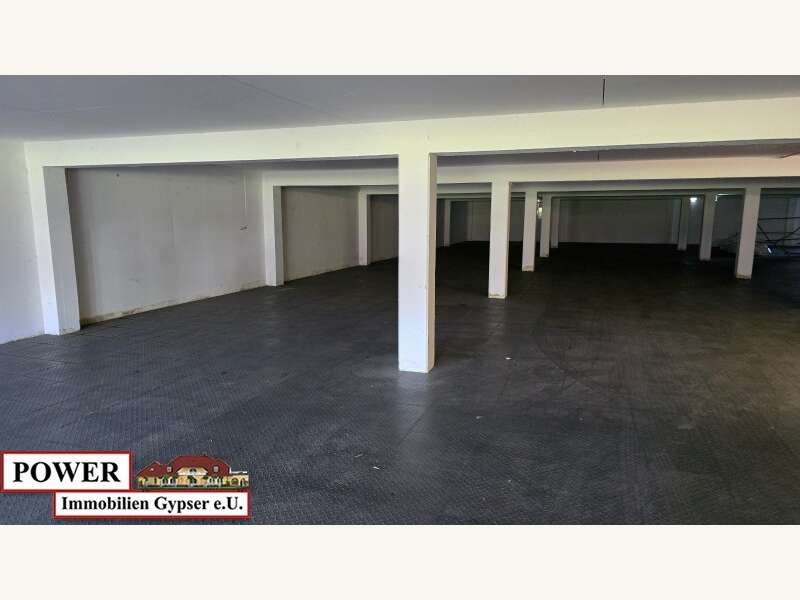 Tiefgarage in 5231  - 4