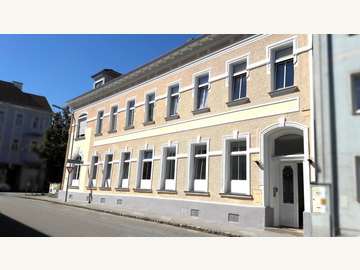 Dachgeschosswohnung in Hollabrunn