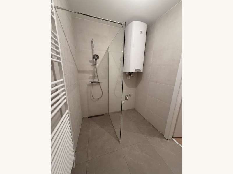 Mietwohnung in 2460  - 4