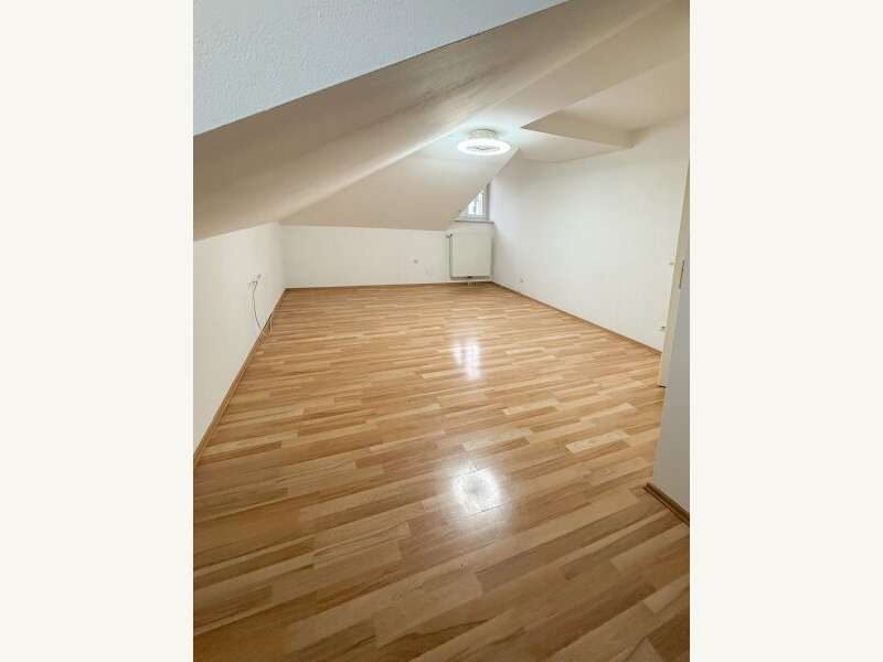 Mietwohnung in 2460  - 3