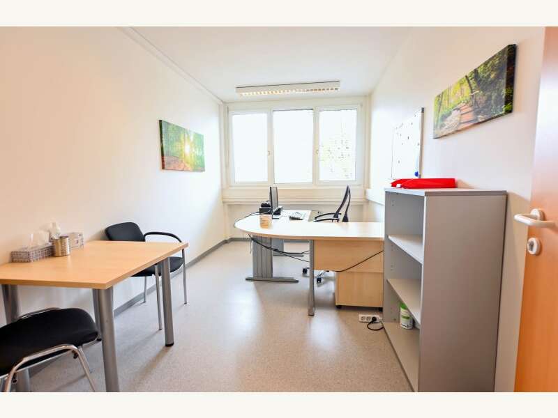 Büro/Praxis in 9020  - 7