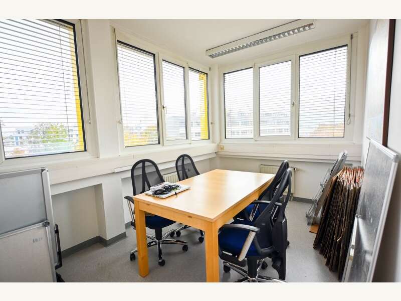 Büro/Praxis in 9020  - 8