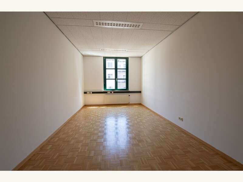 Büro/Praxis in 9020  - 3