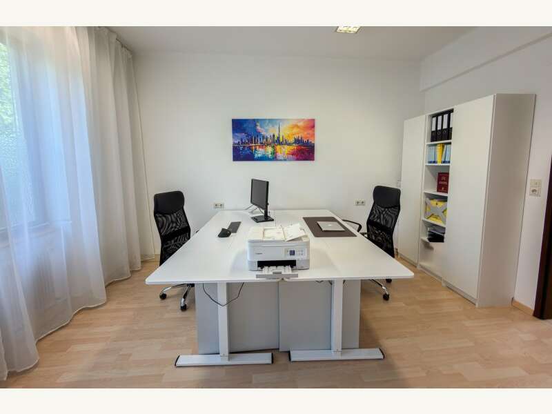 Büro/Praxis in 9020  - 5
